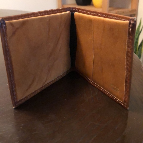 Brand New Levi’s Antique Cowhide Men’s Wallet - Picture 2 of 2